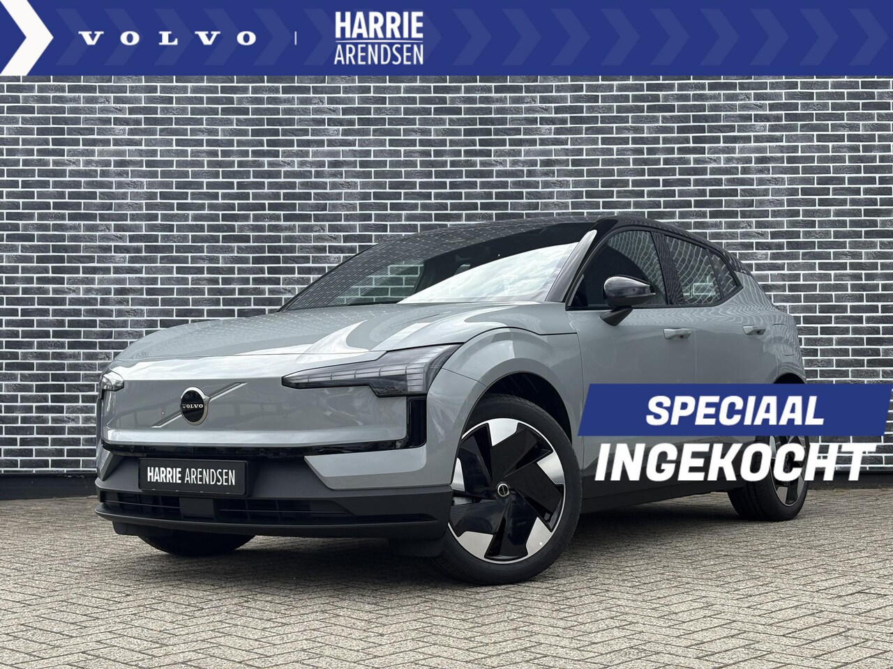 Volvo EX30 - Twin Motor Performance Plus 69 kWh | Keyless | Harman Kardon audio | Elektrische achterkle - AutoWereld.nl
