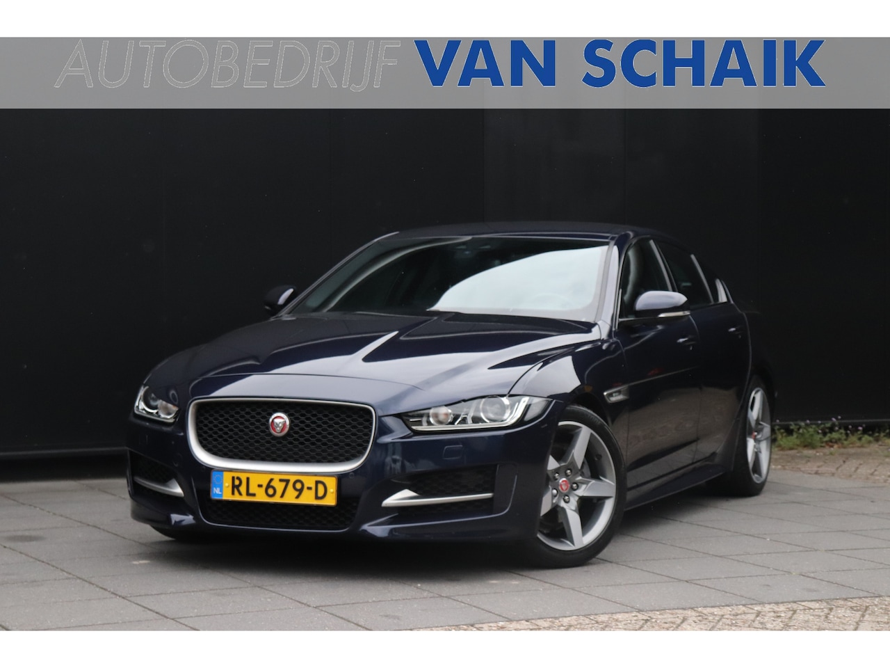 Jaguar XE - 2.0 D Portfolio | R SPORT | MERIDIAN | STOELVERW. | CAMERA | NAVI | CRUISE | - AutoWereld.nl