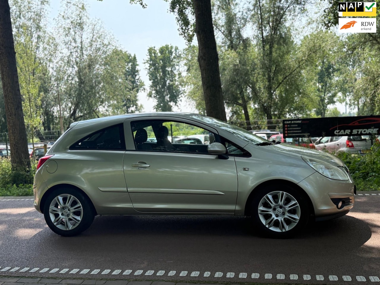 Opel Corsa - 1.2-16V Enjoy AIRCO!APK2026!KOOPJE! - AutoWereld.nl
