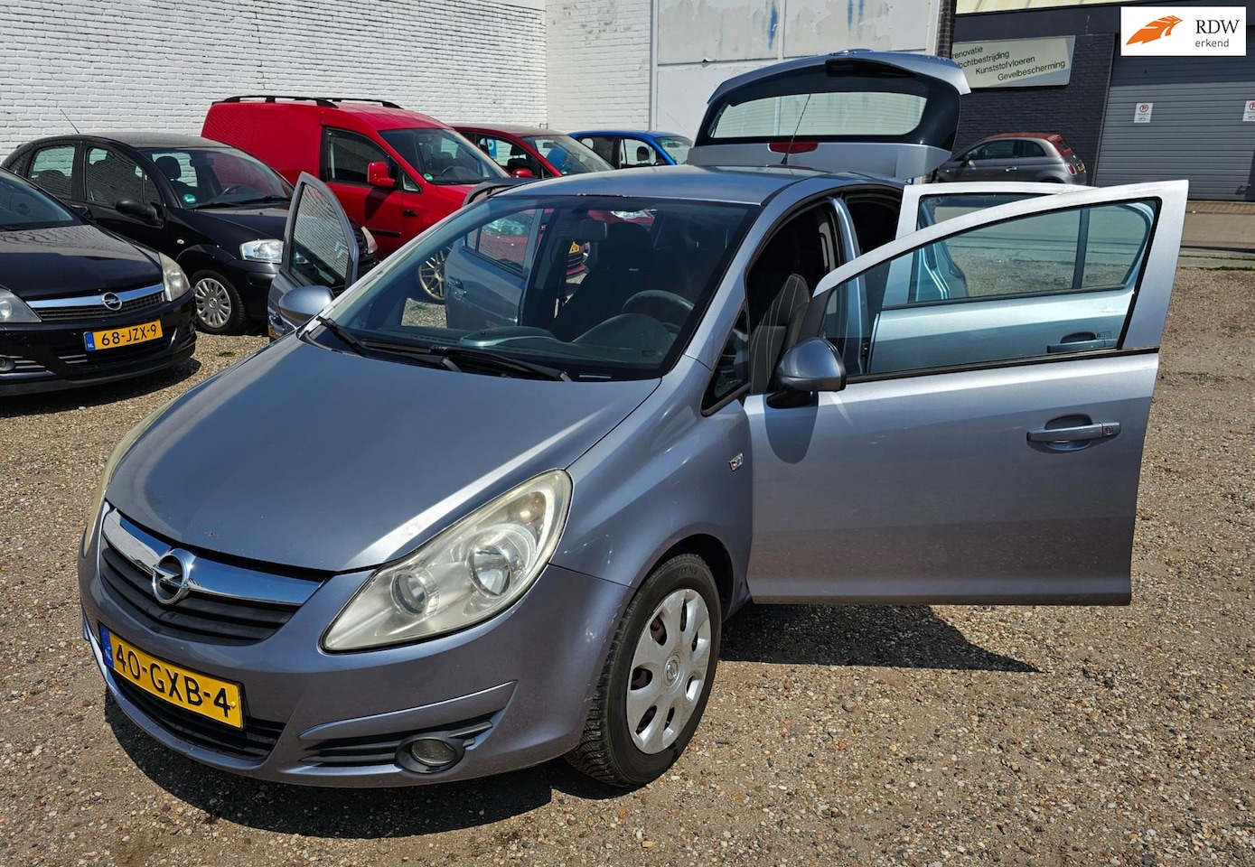 Opel Corsa - 1.2-16V Enjoy 5 deurs nwe apk - AutoWereld.nl