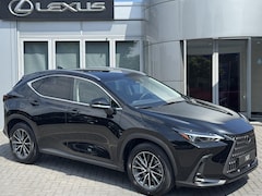 Lexus NX - 450h+ AWD Luxury Line STOELVERW STUURVERW LEDER PARK-SENSOR EL-ACHTERKLEP APPLE-CARPLAY/AN