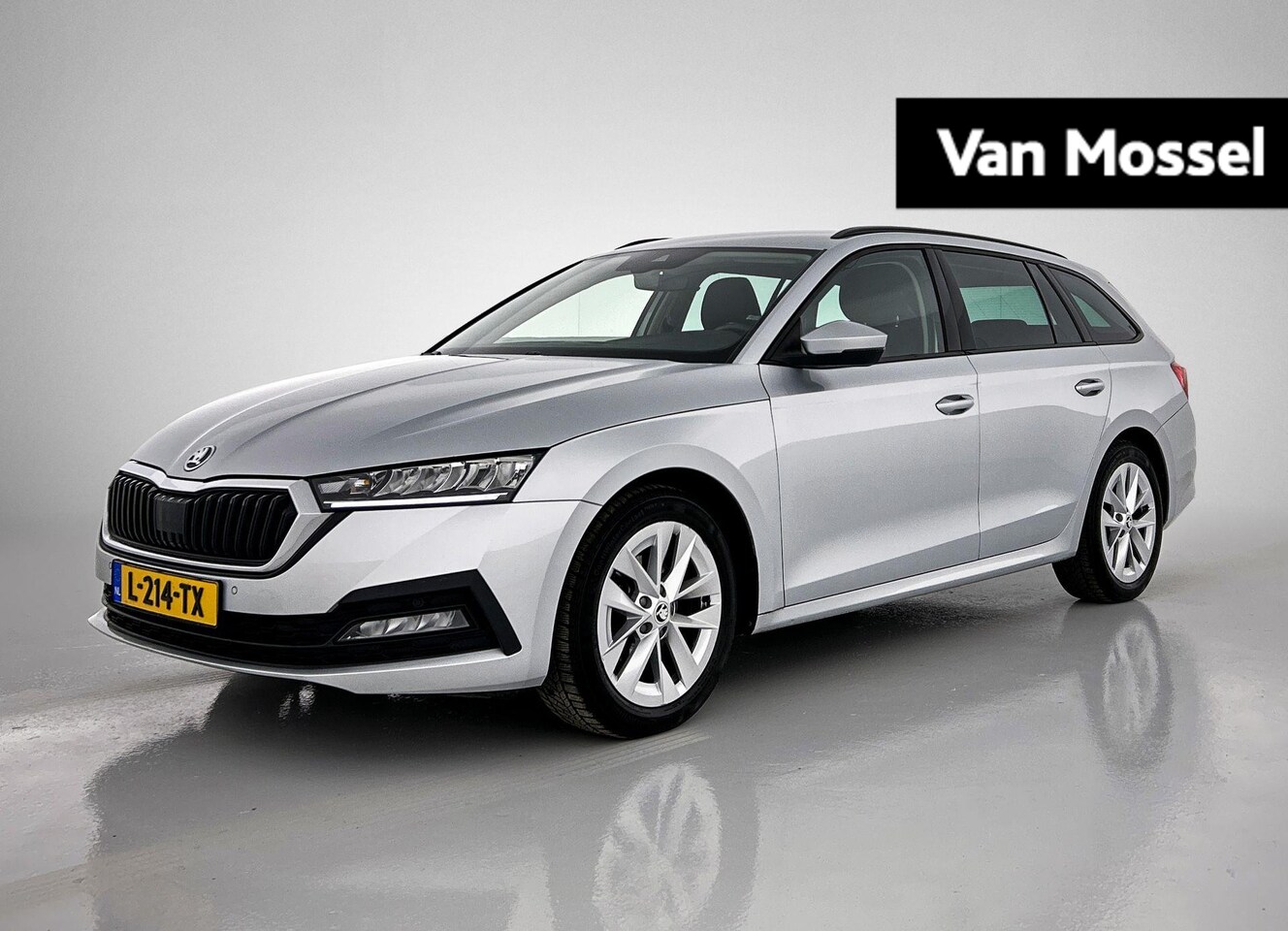 Skoda Octavia Combi - 1.0 TSI Business Edition | CRUISE CONTROL | NAVIGATIE | PARKEERSENSOREN | CLIMATE CONTROL - AutoWereld.nl