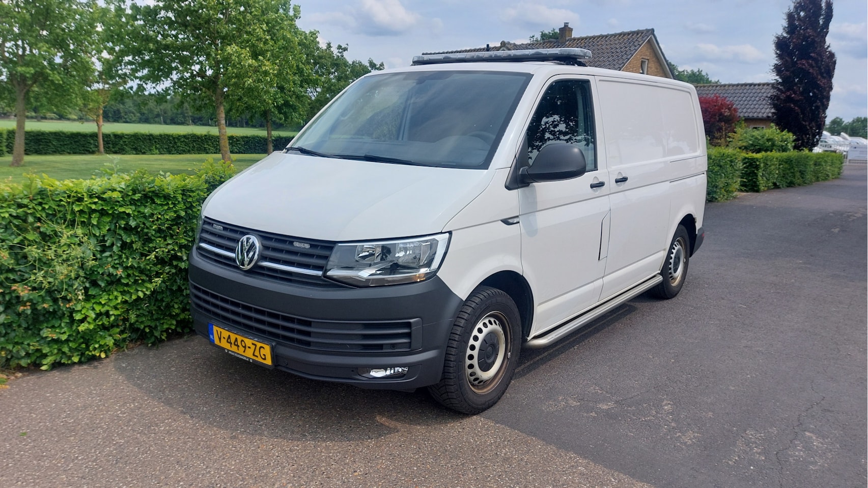 Volkswagen Transporter - 2.0 TDI L1H1 Highline AIRCO/DSG BJ 2019 - AutoWereld.nl