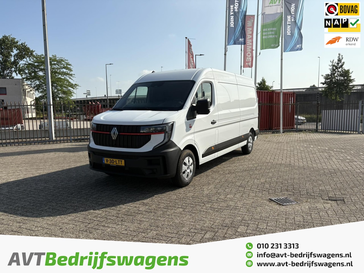Renault Master E-Tech - Red Edition L3H2 87kWh - AutoWereld.nl