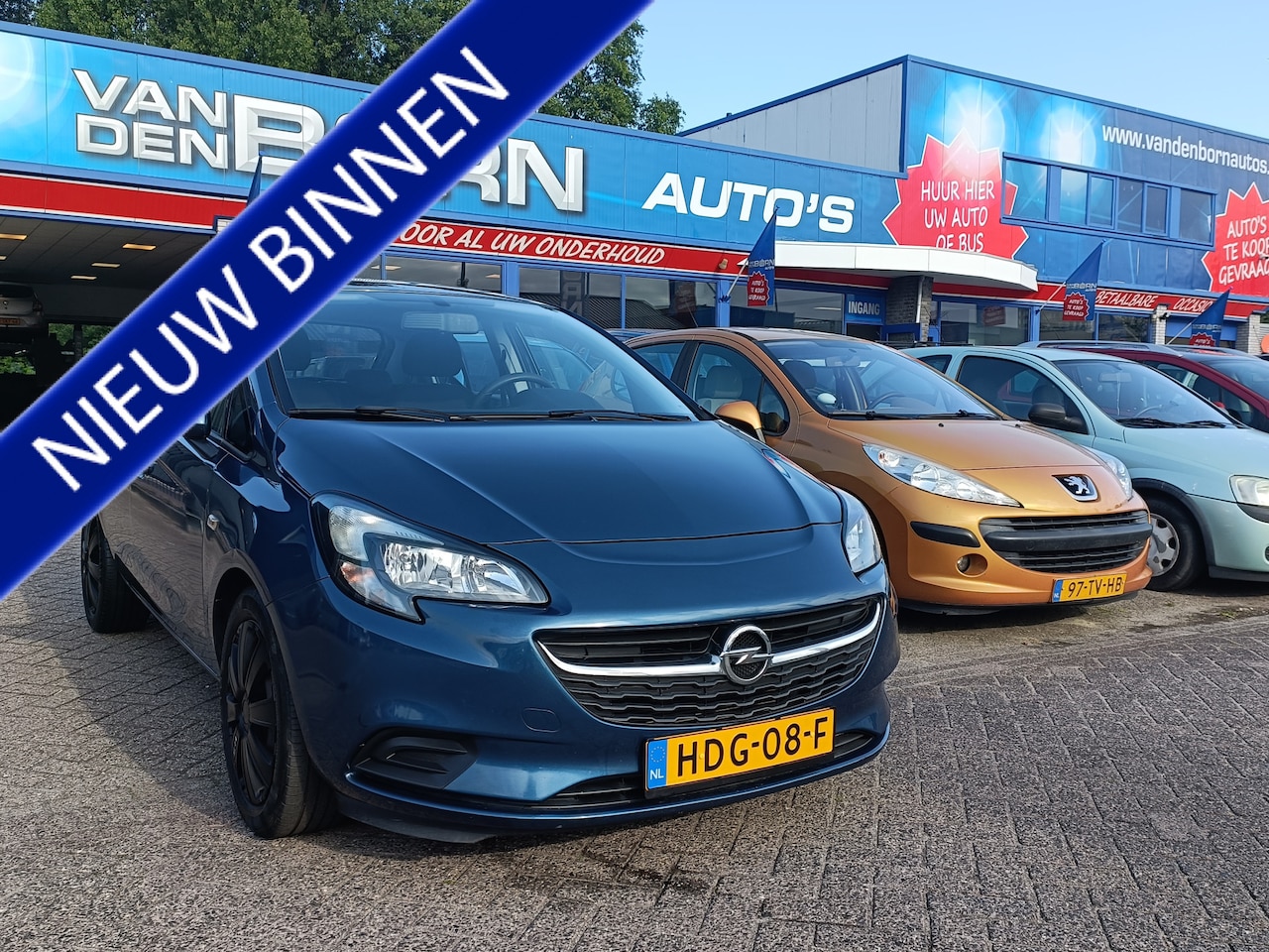 Opel Corsa - 1.4 Business+ Airco Trekhaak Nw APK - AutoWereld.nl