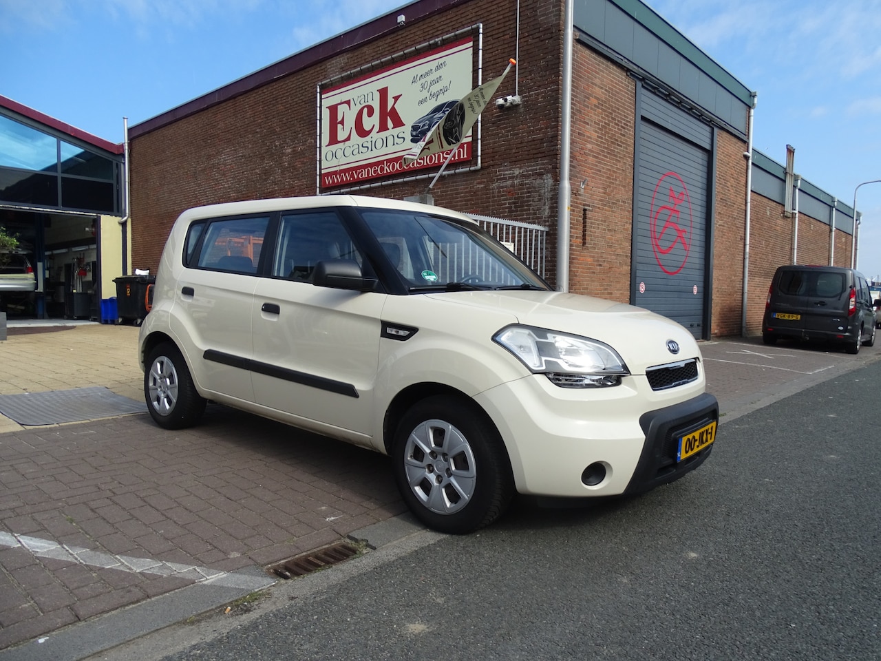Kia Soul - 1.6 X-pect Cool 1.6 X-pect Cool - AutoWereld.nl