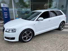 Audi A3 Sportback - 1.4 TFSI Amb. PL.S