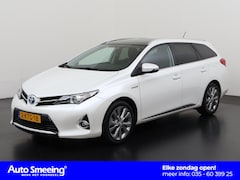 Toyota Auris Touring Sports - 1.8 Hybrid Lease | Panoramadak | Camera | Navigatie | Zondag Open