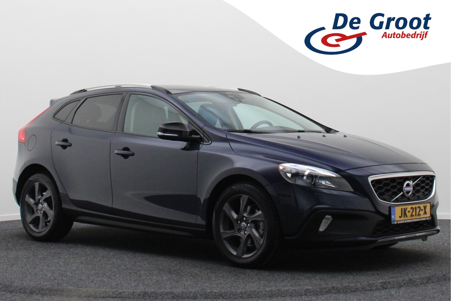 Volvo V40 Cross Country - 1.6 T4 Summum 1.6 T4 Summum - AutoWereld.nl