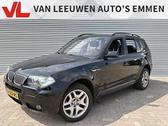 BMW X3 - 2.5si Executive | Nieuw Binnen | Stoelverwarming | Trekhaak | Clima