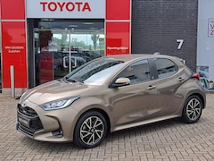Toyota Yaris - 1.5 Hybrid Dynamic PARKEERCAMERA & -SENSOREN V+A STOELVERWARMING APPLE & ANDROID