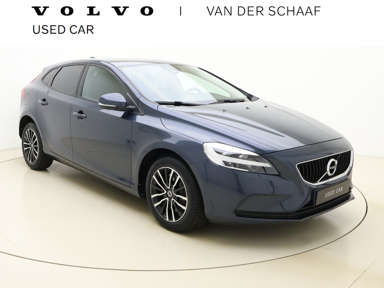 Volvo V40 - T2 122PK Automaat Polar+ / Stoelverwarming / Parkeersensoren / Navigatie / Bluetooth telef - AutoWereld.nl