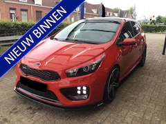 Kia Pro cee'd - 1.6 GT First Edition Airco Cr-Control Panoramadak
