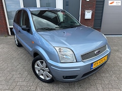 Ford Fusion - 1.6-16V Futura - Airco / AUT / Trekhaak
