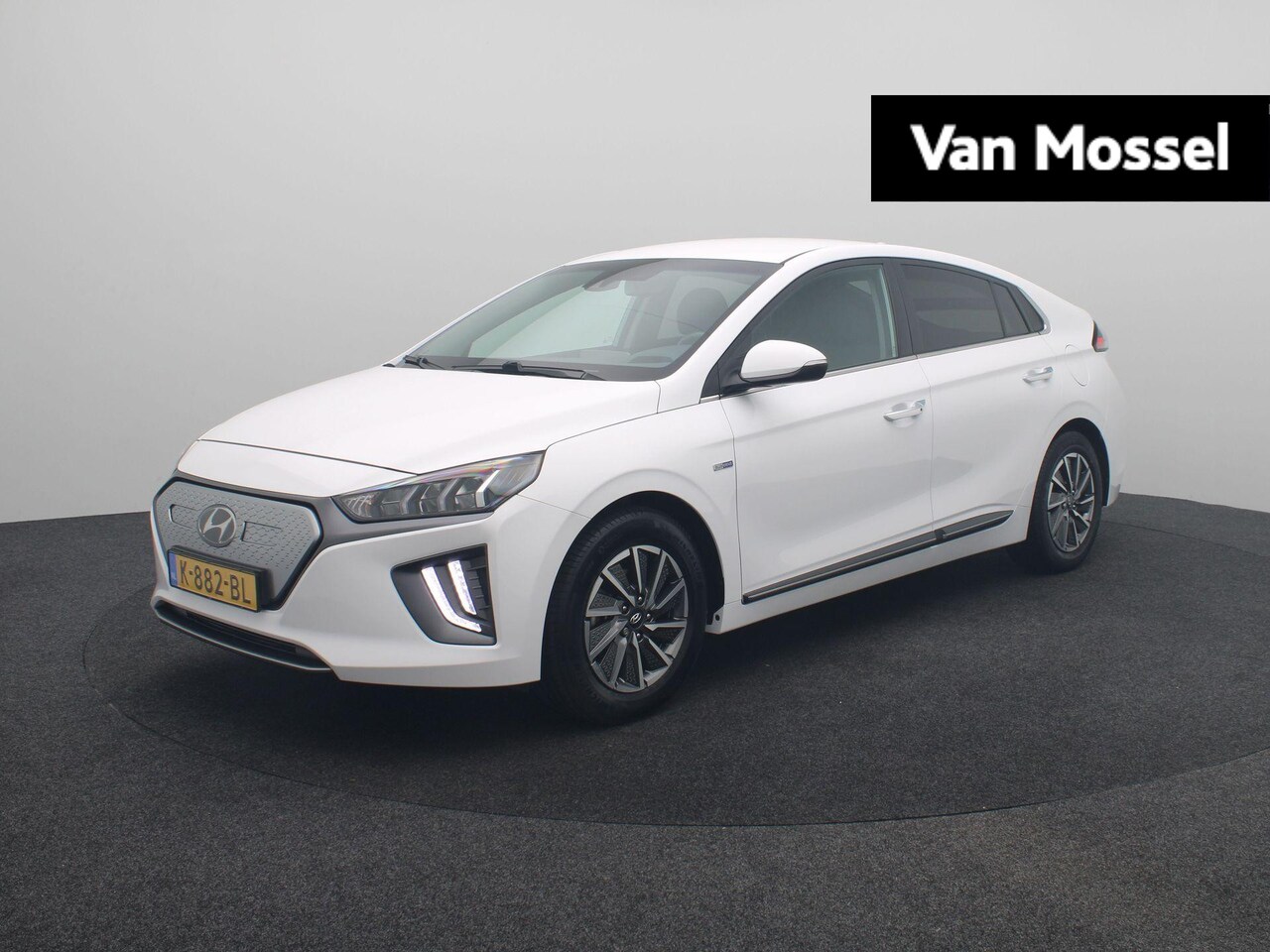 Hyundai IONIQ - Comfort EV 38 kWh | Apple CarPlay / Android Auto | Camera | Adap. Cruise | Climate Control - AutoWereld.nl