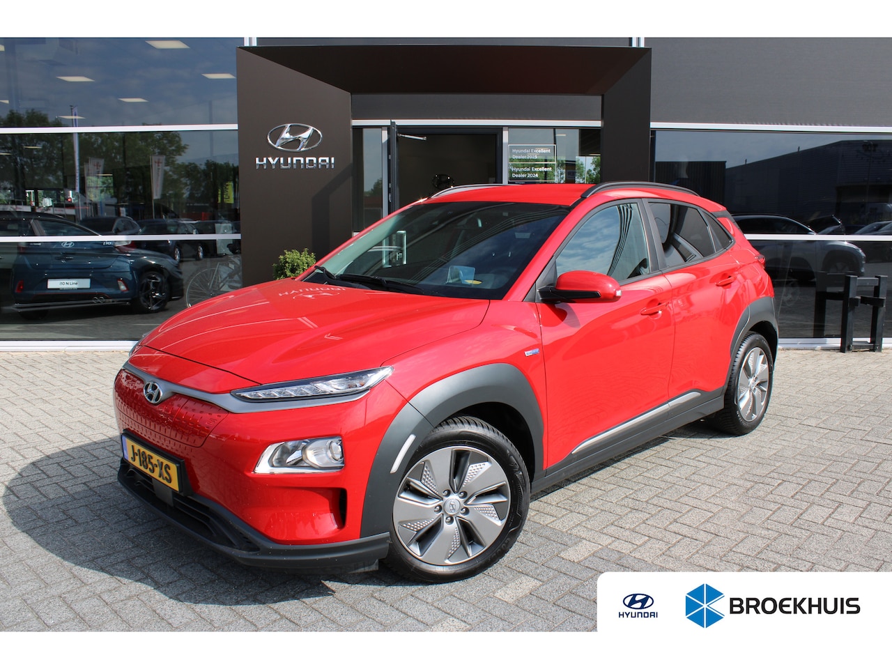 Hyundai Kona Electric - EV Fashion 64 kWh | Achteruitrijcamera | Parkeersensoren | Airco | Navigatie | DAB | Rijst - AutoWereld.nl