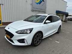 Ford Focus Wagon - 1.0 EcoBoost ST Line Business