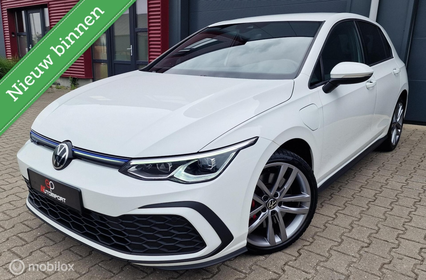 Volkswagen Golf - 8 GTE 245PK DSG /rijklaar incl. onderhoud - AutoWereld.nl