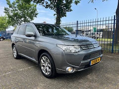 Mitsubishi Outlander - 2.0 PHEV Instyle 2013 APK AIRCO