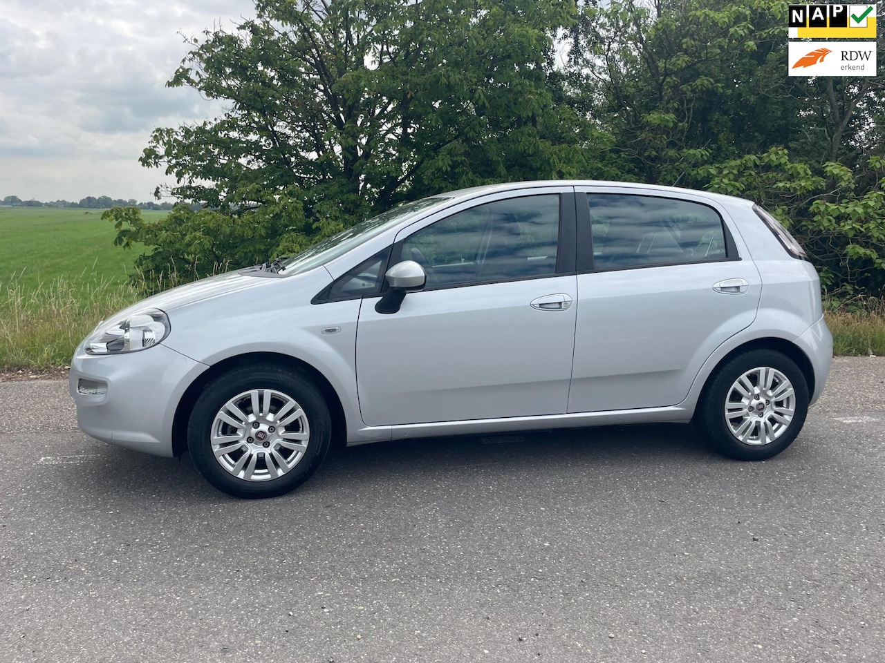 Fiat Punto Evo - 1.2 Pop 5 DEURS AIRCO - AutoWereld.nl