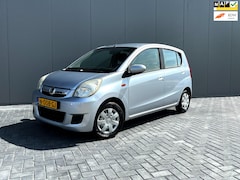 Daihatsu Cuore - 1.0 Clever Airco Carplay_Navi_Bluetooth