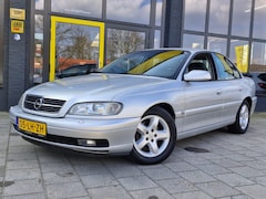 Opel Omega - 2.2i-16V Onyx Edition | Trekhaak | Lederen bekleding