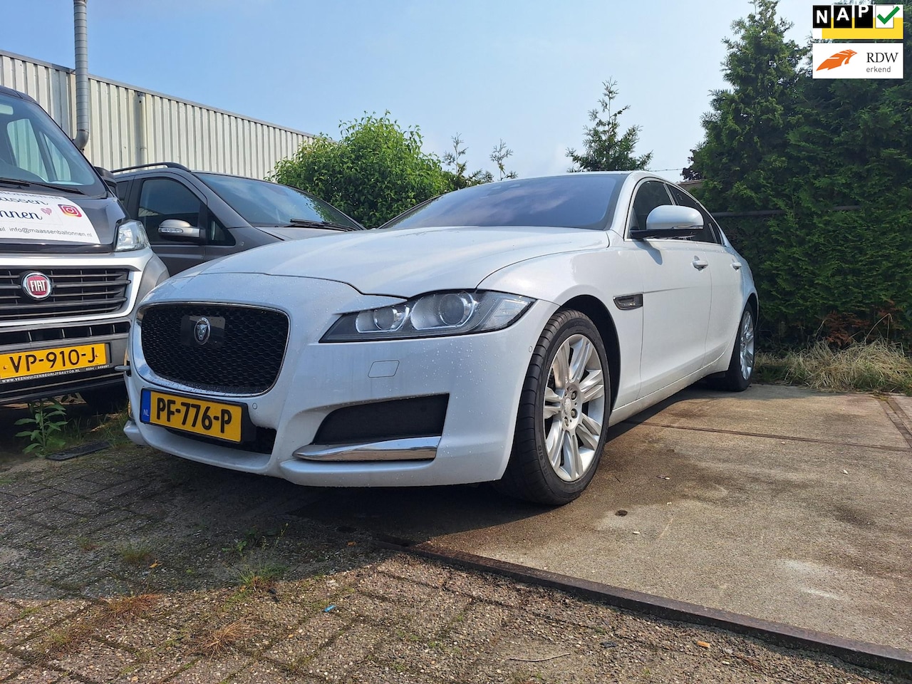 Jaguar XF Portfolio - 2.0d - AutoWereld.nl