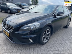 Volvo V40 - 2.0 D4 R-Design Business , Leer, stoelverwarmin, trekhaak