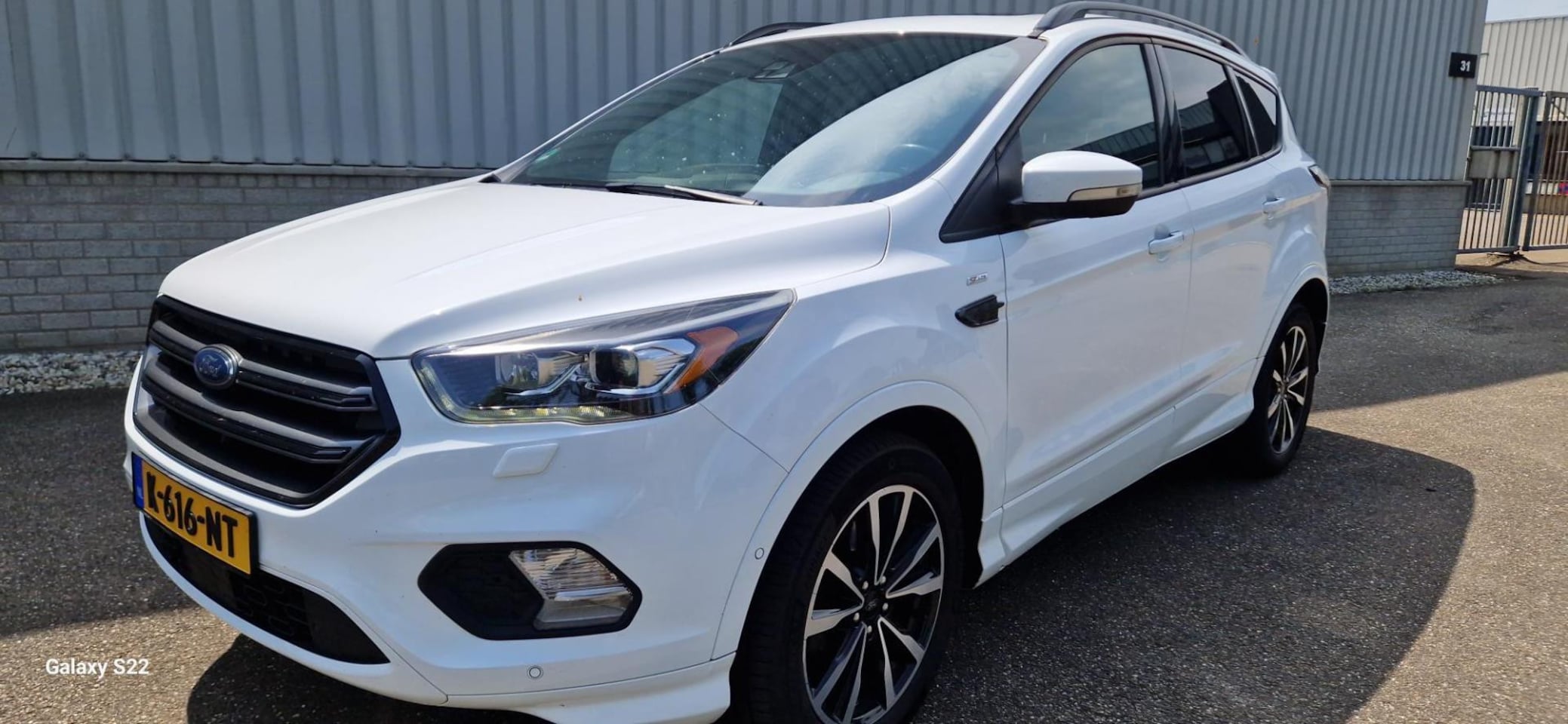 Ford Kuga - 2.0 TDCi ST-Line 2.0 TDCi ST LINE - AutoWereld.nl