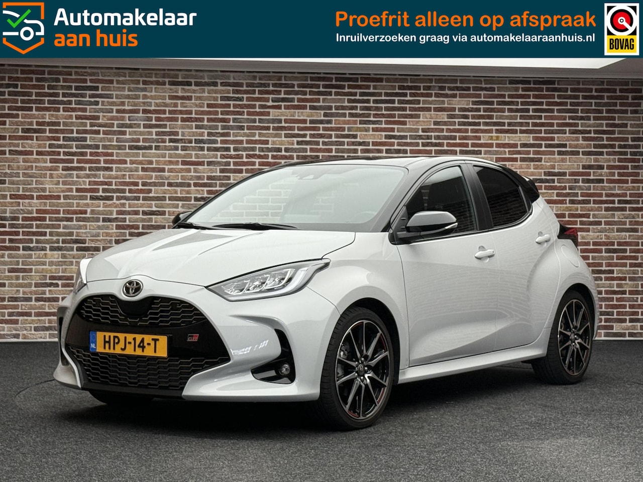 Toyota Yaris - 1.5 Hybrid GR Sport CAMERA LANE ASSIST CLIMATE NAVIGATIE JBL GARANTIE - AutoWereld.nl