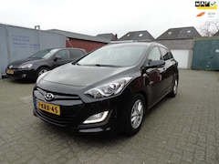 Hyundai i30 Wagon - 1.6 GDi i-Motion (KM 236063 NAP NAVI)