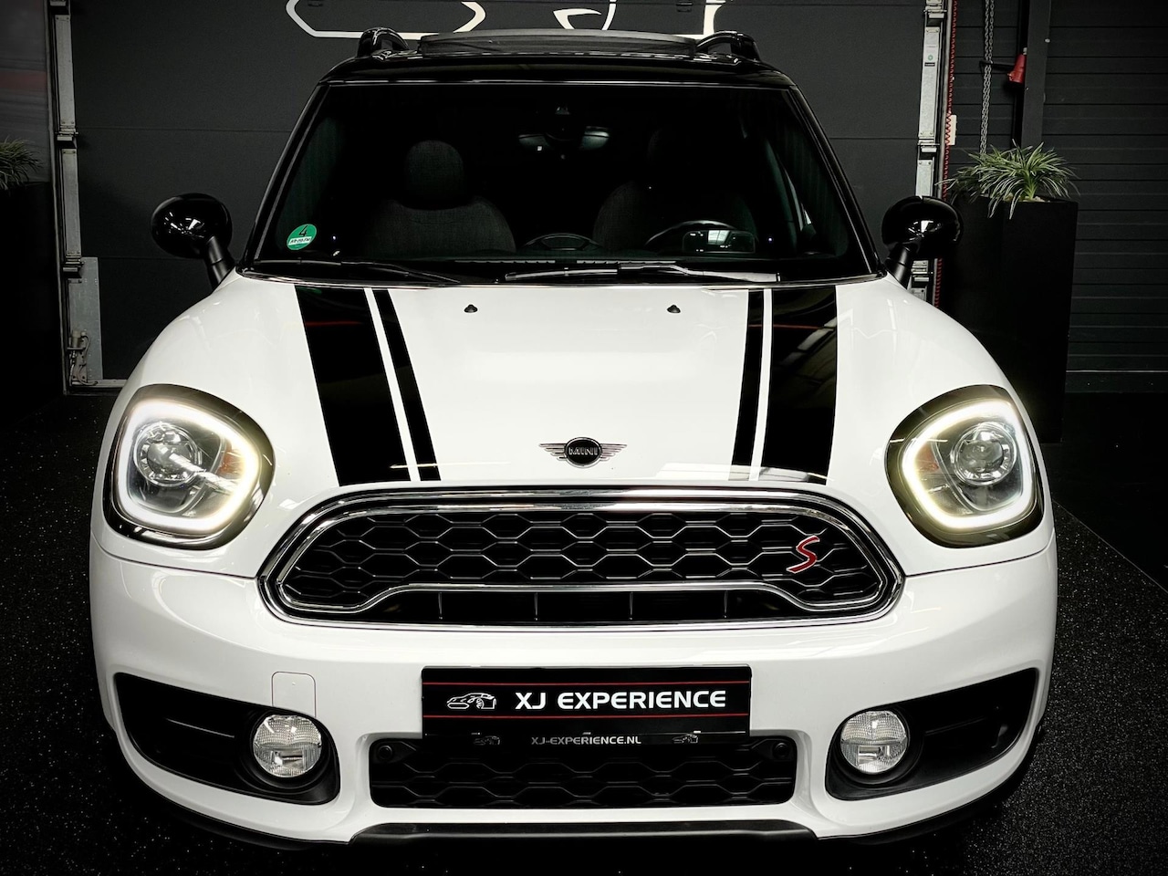 MINI Countryman - Mini 2.0 Cooper S ALL4 Chili PANO NAVI 192 PK TREKHAAK AFNEEMBAAR - AutoWereld.nl