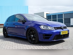 Volkswagen Golf - R 4M 414PK 542NM AKRA PANO MILLTEK PANO DSG BLUE