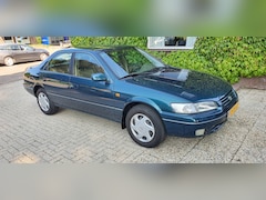 Toyota Camry - 2.2i Executive