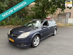 Opel Vectra Wagon - 2.2-16V Executive LET OP STUURT ZWAAR