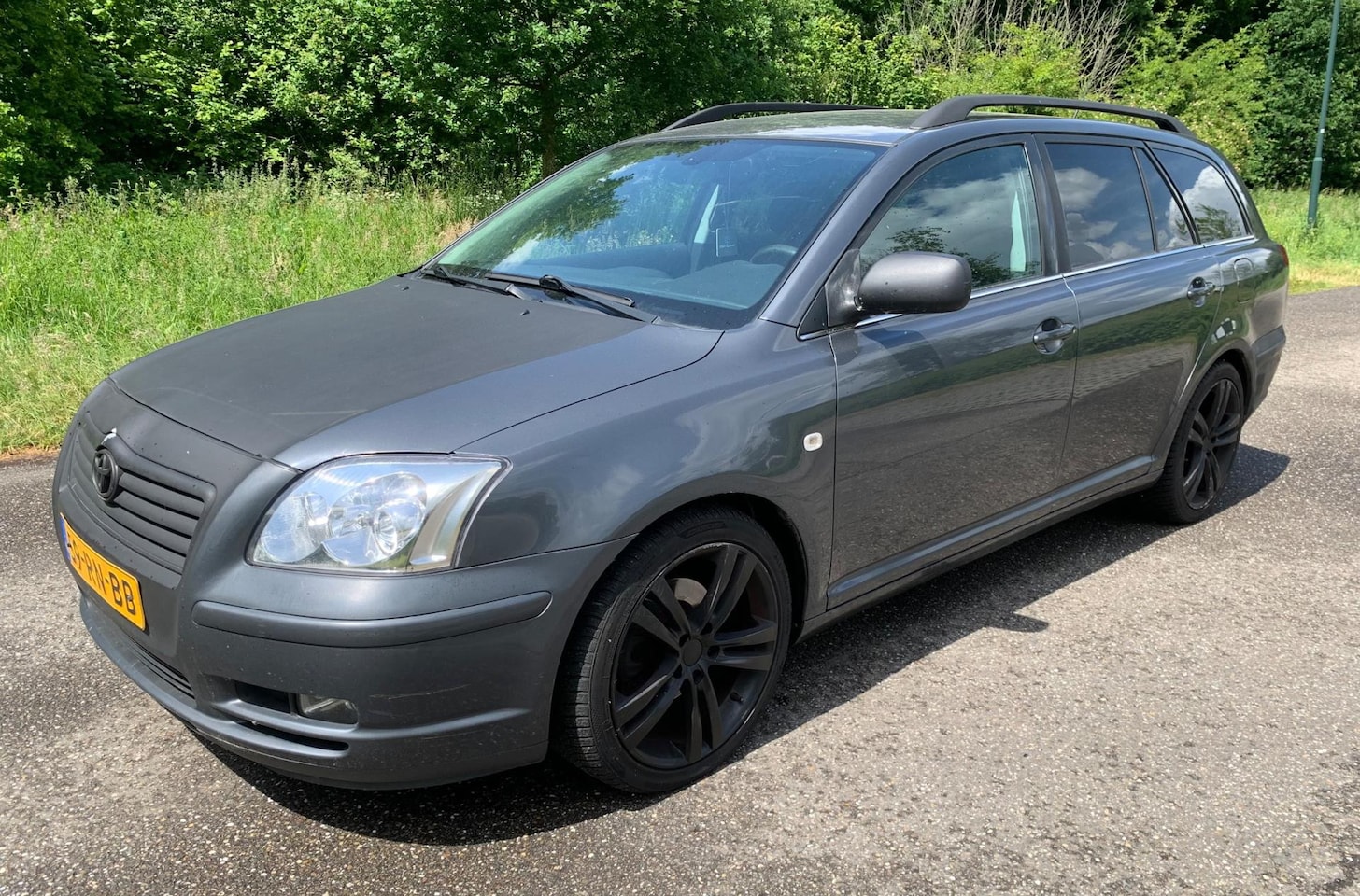 Toyota Avensis Wagon - 2.2 D-4D Luna Clima-- Navigatie--Radio-- Lmv - AutoWereld.nl