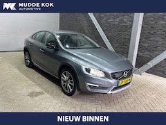 Volvo S60 Cross Country - D4 Summum | Automaat | Stoelverwarming | Leder | 18 Inch | PDC Achter