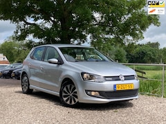 Volkswagen Polo - 1.4 TDI BlueMotion | Cruise + Airco + Navi nu € 5.975,
