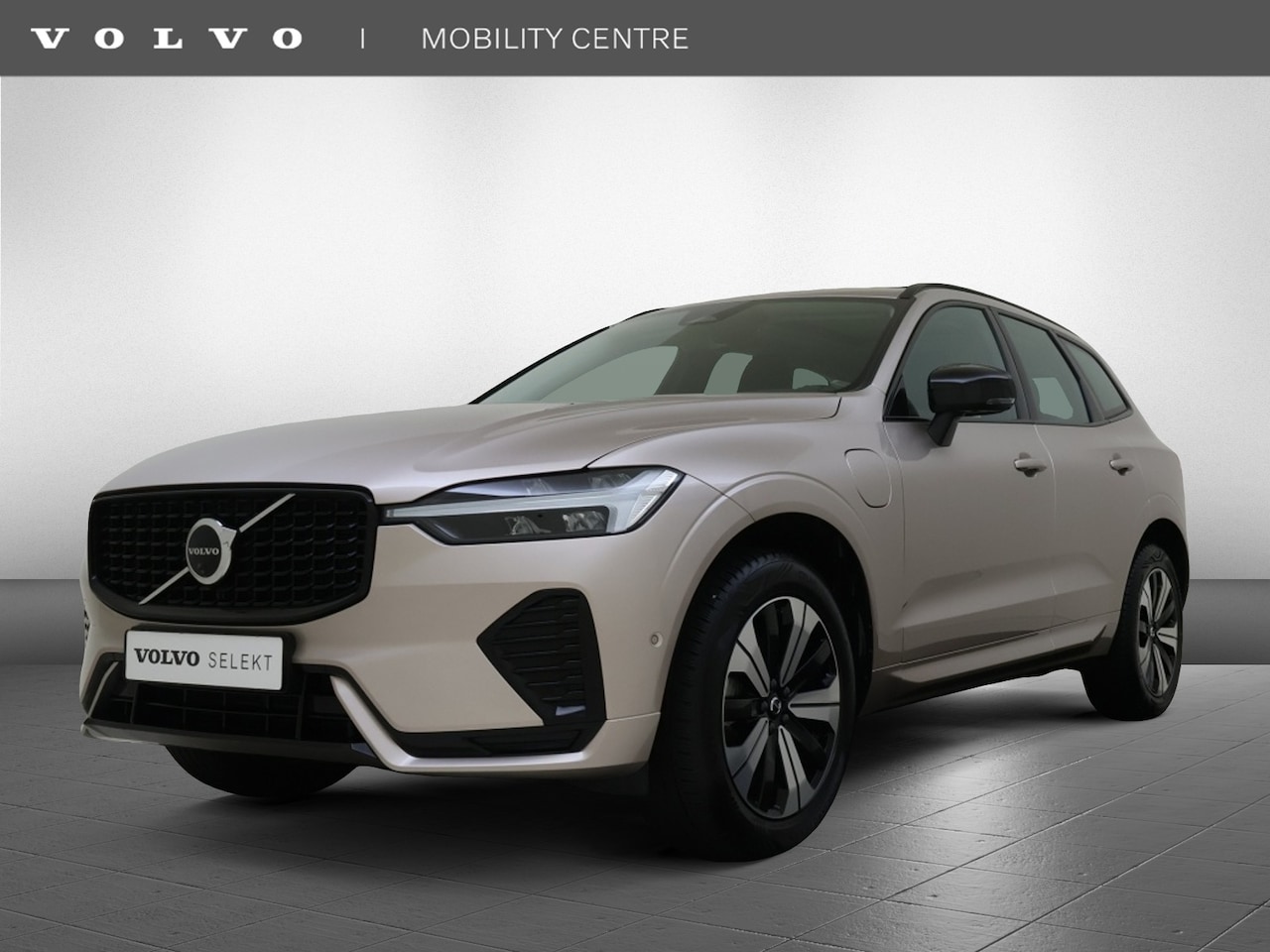 Volvo XC60 - T6 AWD Plus Dark | Trekhaak | 360° Camera | Panoramadak | - AutoWereld.nl