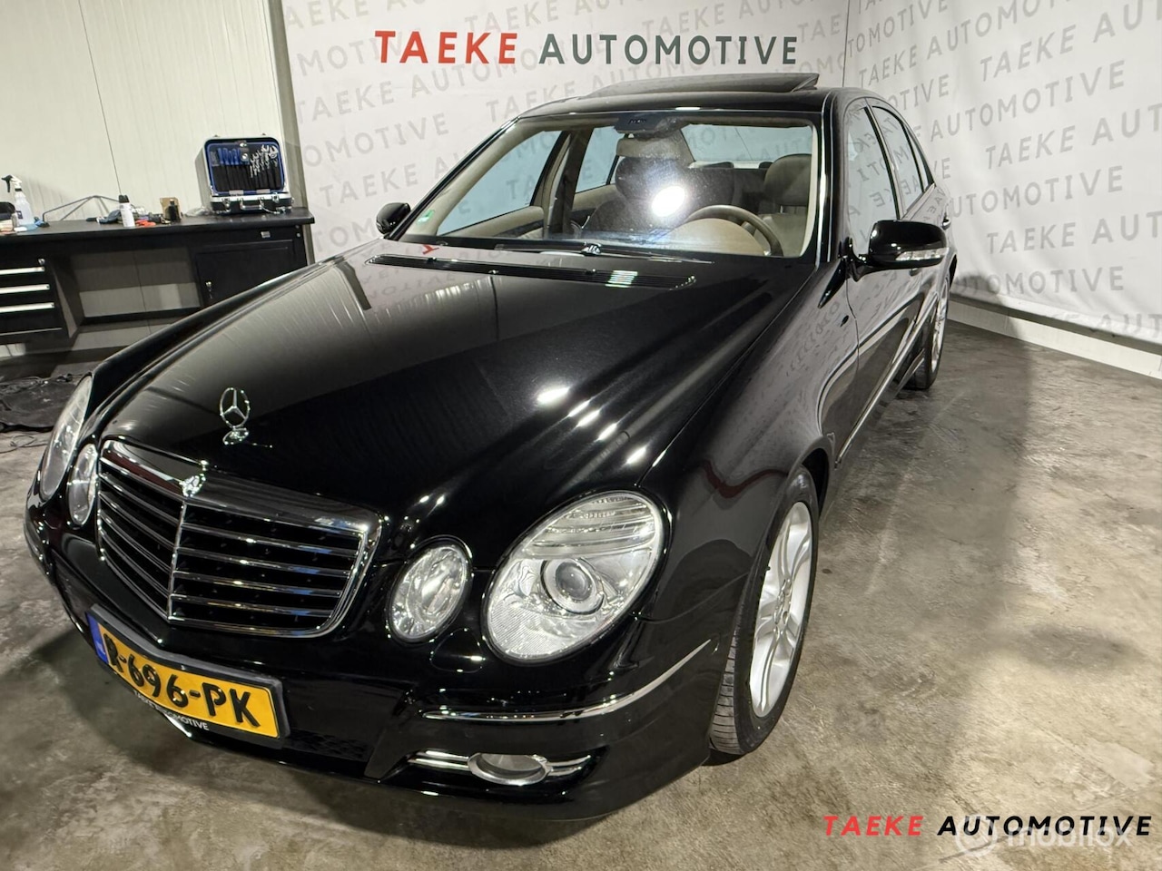 Mercedes-Benz E-klasse - 350 Avantgarde Automaat/Clima/Cruise/Dakje - AutoWereld.nl