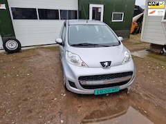 Peugeot 107 - 1.0-12V XS