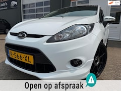 Ford Fiesta - 1.6 Sport 120 Pk en met airco en bluetooth telefoon / media
