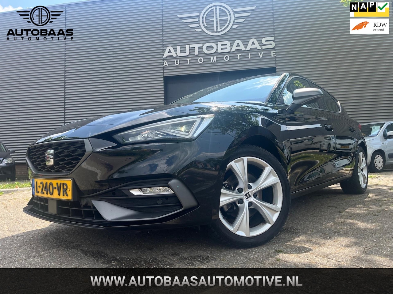 Seat Leon - 1.0 TSI FR Business Intense *NW APK* NL-AUTO+NAP+1EIG+FULL LED+NAVI+CARPLAY+CAMERA+VITRUAL - AutoWereld.nl