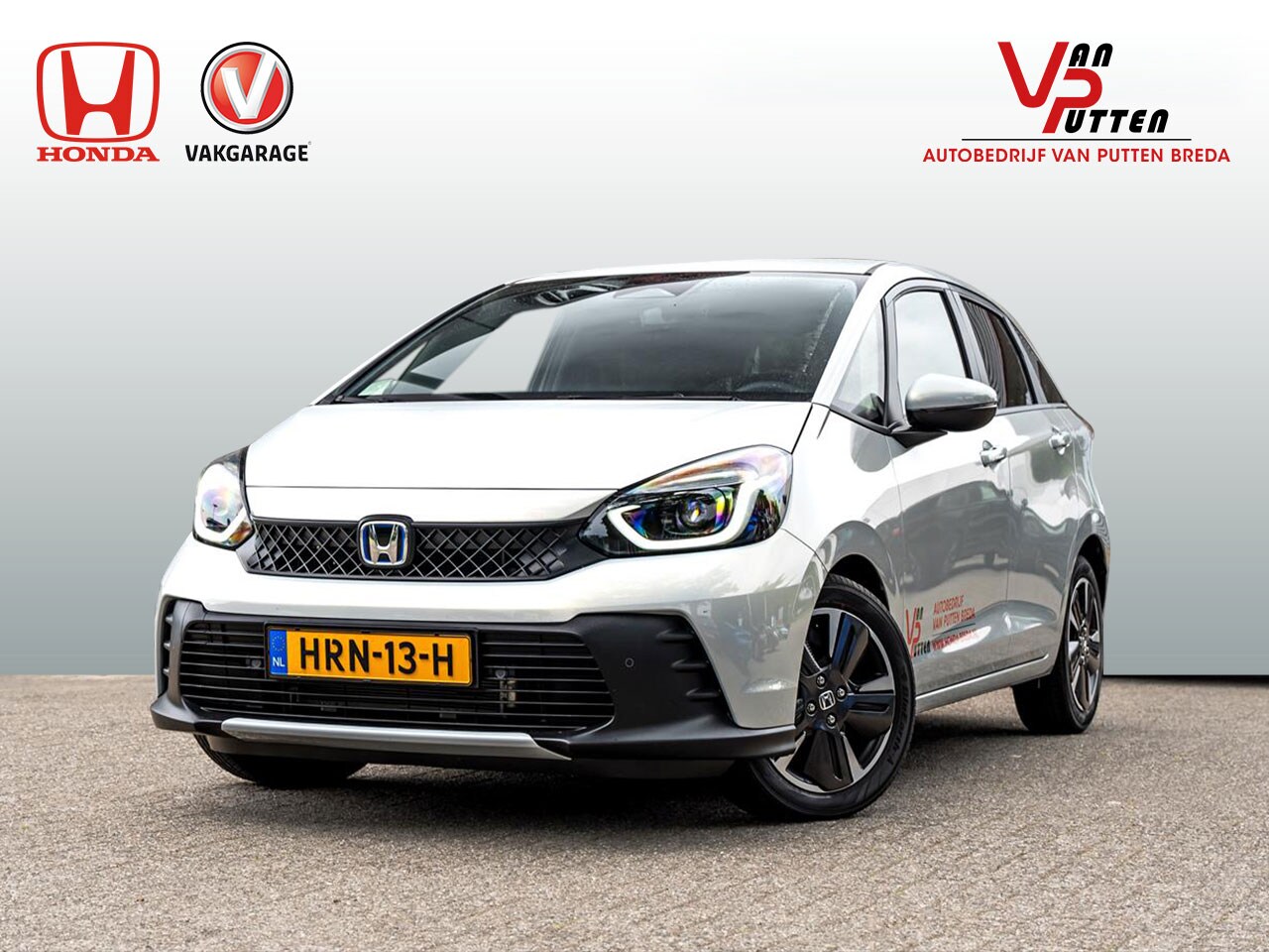 Honda Jazz - 1.5 Full Hybrid Advance | Premium Sunlight Silver | NL auto | verwarmd stuurwiel | Adaptie - AutoWereld.nl