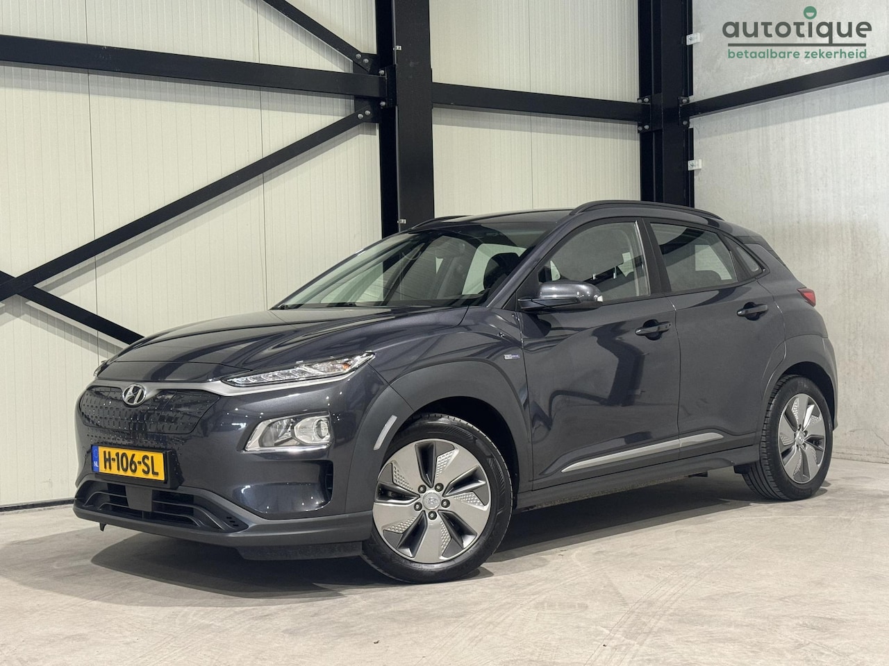 Hyundai Kona Electric - EV Comfort 64 kWh Aut. | carplay | camera | climate-control | - AutoWereld.nl