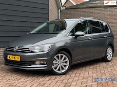 Volkswagen Touran - 1.4 TSI Comfortline Business 7p Automaat | CarPlay | Trekhaak | Stoelverwarming
