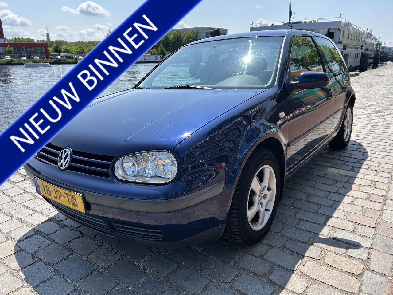 Volkswagen Golf - 1.6 Automaat Airco apk - AutoWereld.nl