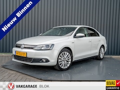 Volkswagen Jetta - 1.4 TSI Hybrid Highline | Xenon | Schuif/kantel dak | PDC V&A | Prijs Rijklaar
