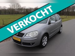 Volkswagen Polo - 1.4-16V Trendline