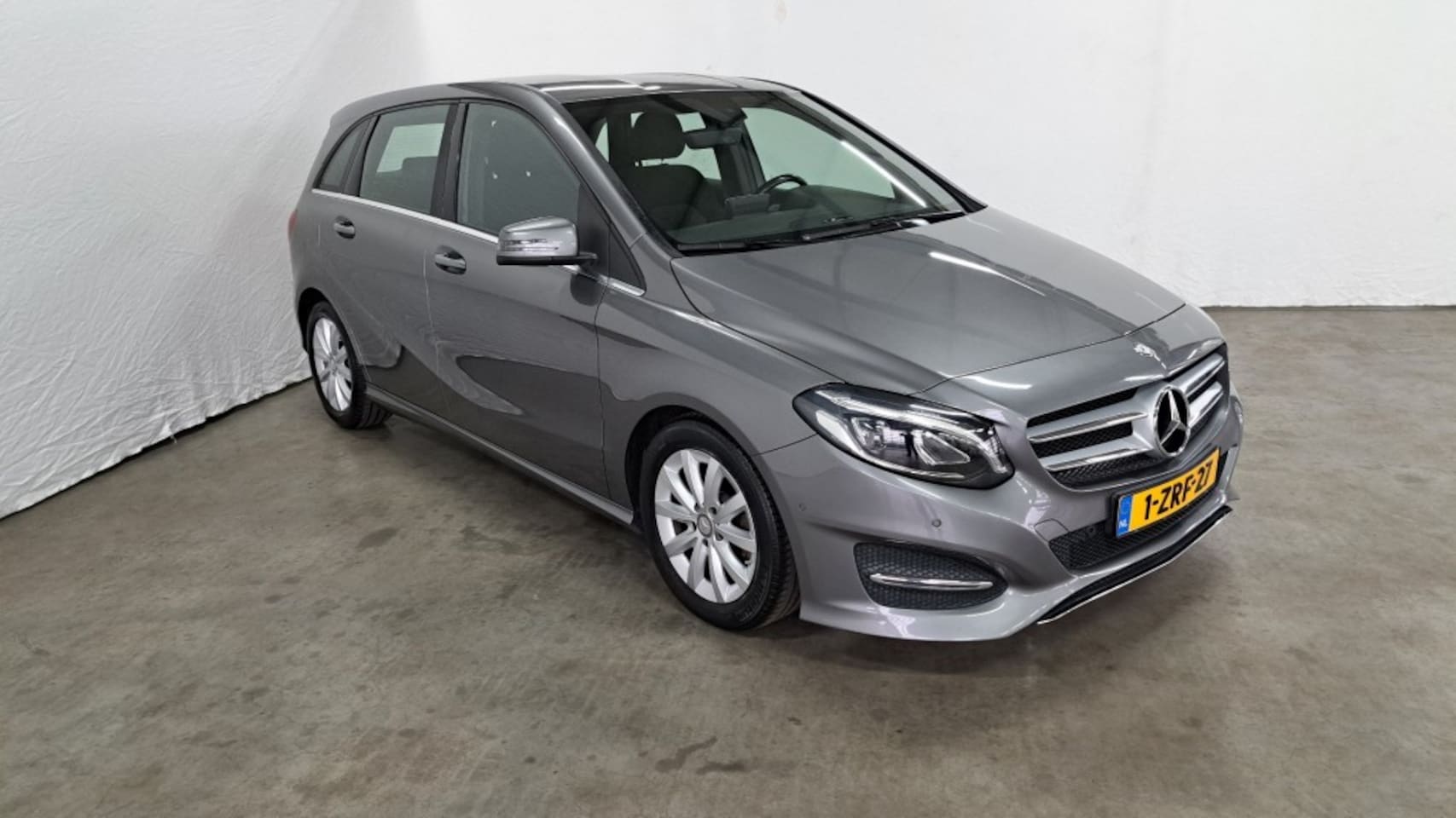 Mercedes-Benz B-klasse - 180 Ambition Automaat Org nl - AutoWereld.nl